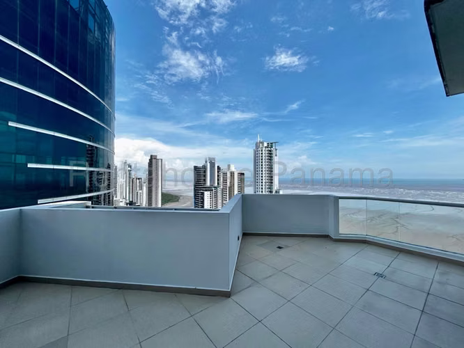 alquilo apartamento amoblado en costa del este OF 26-7678