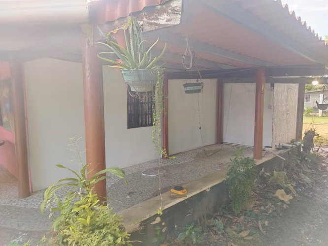 Alquiler de Casa en Nueva Gorgona, Chame, 100m2 de construcción y 1,800m2 de terreno