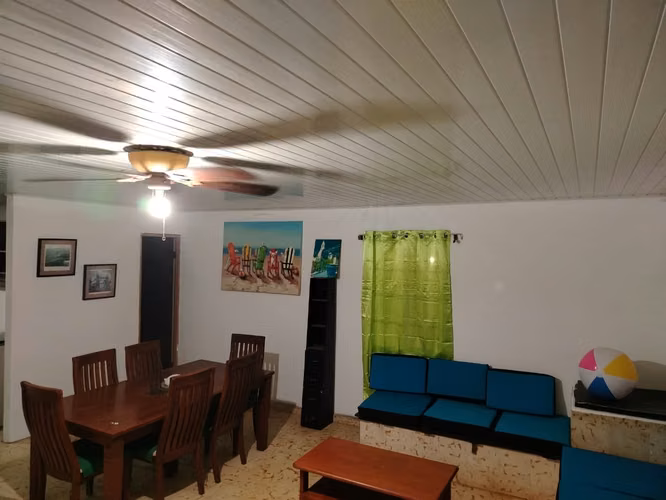 Alquiler de Casa en Nueva Gorgona, Chame, 100m2 de construcción y 1,800m2 de terreno