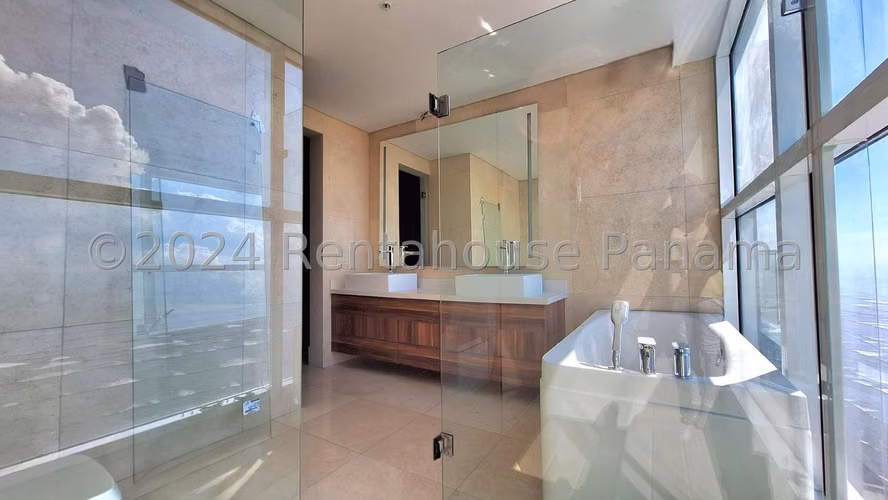 Apartamento en Alquiler en Coco del Mar 24*8901Mfk