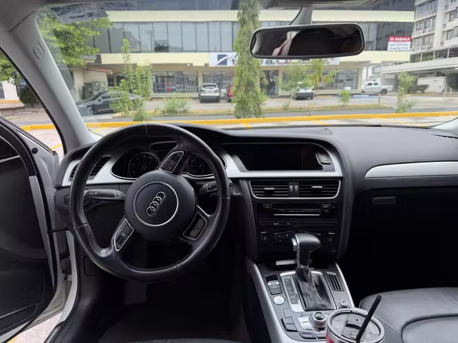Audi A4 S-Line como Nuevo
