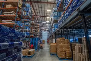 Bodega en Alquiler en La Loceria 26jack6917