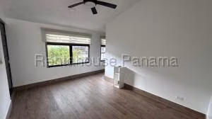 Alquiler de Casa con 443m2 en Panama Pacifico PH Nativa 26-7674SR