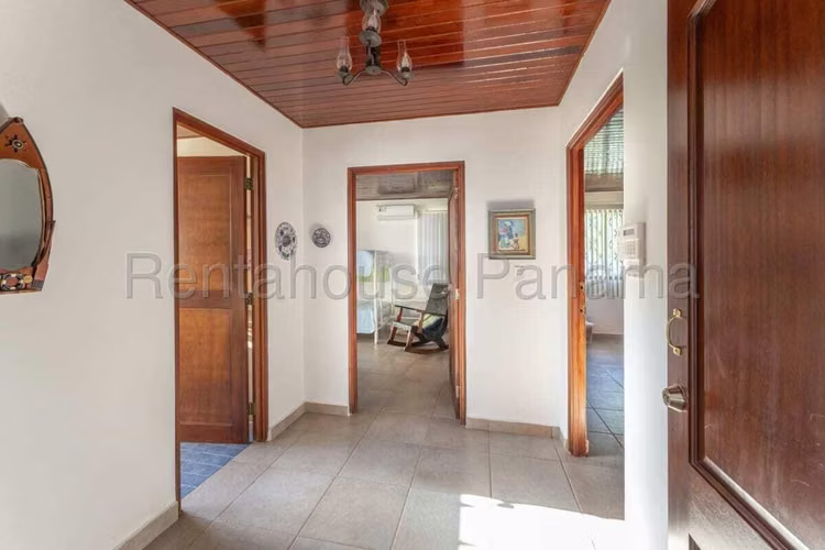Se Vende Casa en Playa Blanca - Imagen 3
