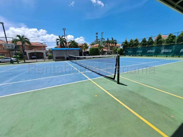 Venta de Casa Palmeras del Este Costa del Este 26YCG6913
