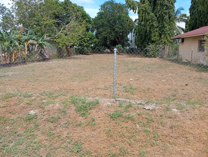 Terreno en La Riviera, listo para construir -800m2