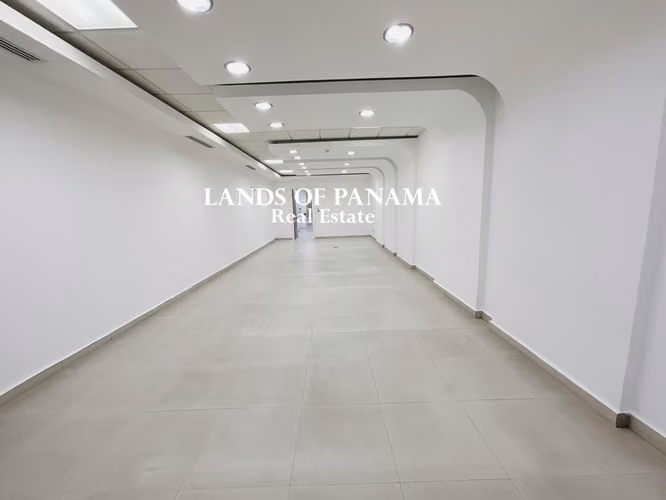 COMMERCIAL SPACE FOR RENT – VIA ESPAÑA