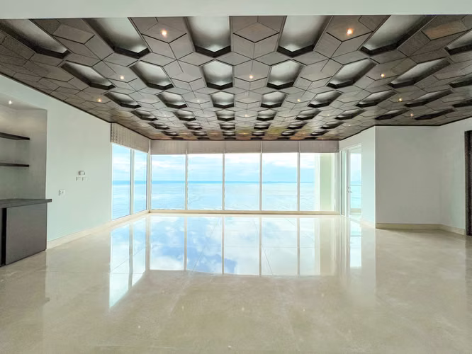ESPECTACULAR PENTHOUSE MAREA