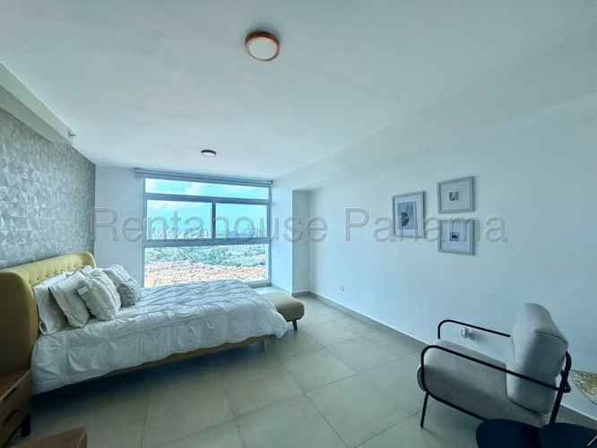 Se Vende Apartamento en Altos de Panama LA26-7695