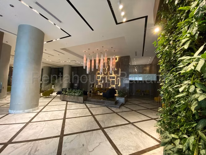 Se Vende Apartamento en Paitilla LA26-7703