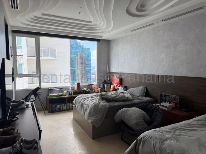 Se Vende Apartamento en Costa del Este LA26-5276
