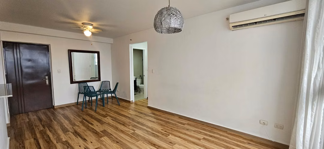 VENTA APARTAMENTO URBIS TOWER, PRECIO GANGA, EXCELENTE INVERSION