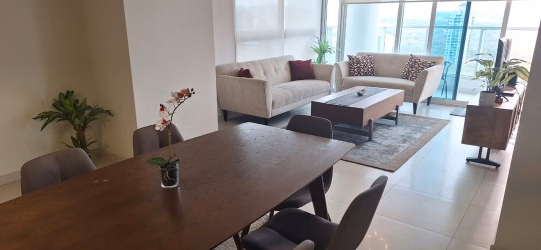 For rent apartamento Costa del Este Parside espectacular