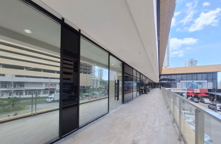 Alquiler de Local Comercial en PH Liberty Plaza