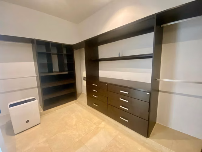 Venta de Casa en Santa Maria en Fairway Estates