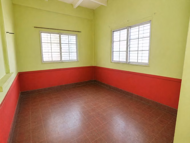 Venta de terreno con mejoras sobre vía principal Transístmica Las Cumbres