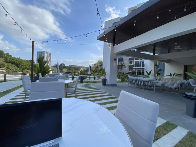 Apartment for rent in PH Laguna Brisas del Golf