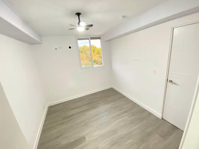 Hermoso Apartamento en Brisas del Golf! PH Nuevo con Área Social Hermosa! PH Lagun! - Imagen 13