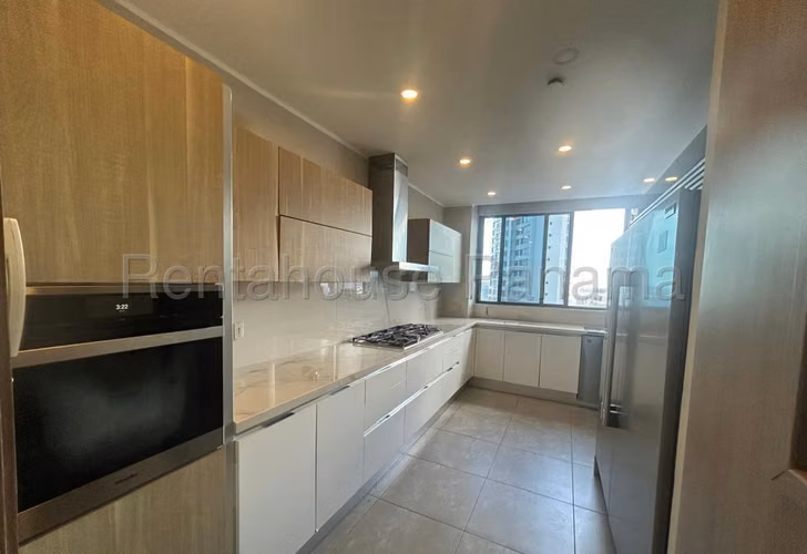 Se Vende Apartamento en Paitilla MDV26-7703