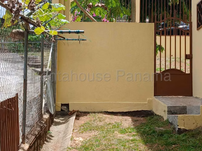 Se Vende Casa en Villa Zaita MDV26-7680
