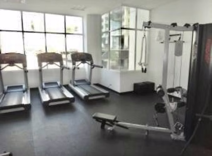 Vendo lindo apartamento vacío , en Edison Park