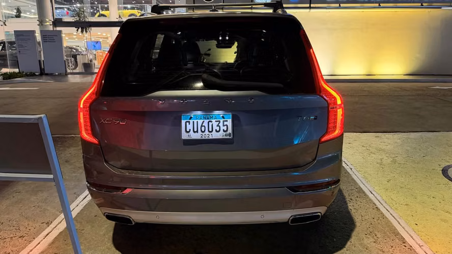 Volvo XC90 DEL 2019 EXCELENTE CONDICIONES - Imagen 4