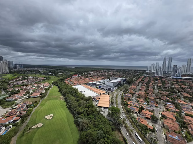 APT AAA 3R3.5B3P CON VISTA A GOLF Y MAR EN PH GREEN GARDEN SANTA AMRIA 780000