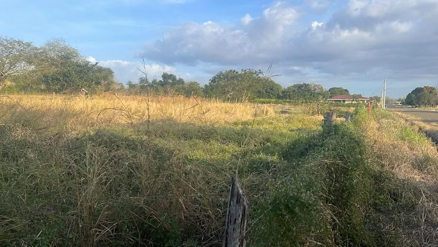 SE VENDEN LOTES económicos cerca de playa EN LAS TABLAS  en LOS CERRITOS HEIGHT