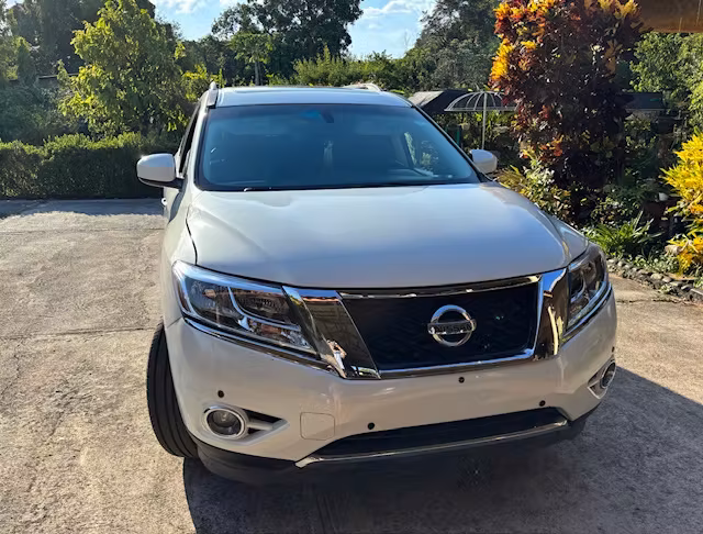 NISSAN PATHFINDER PLATINIUM