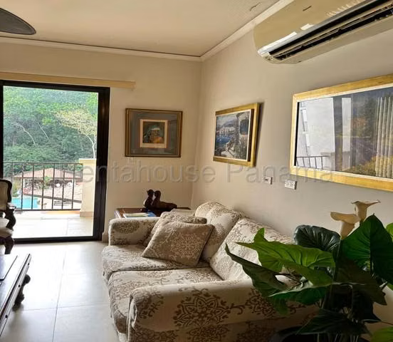Apartamento en Venta Embassy Village 26CDY7716