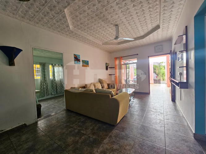 Alquiler de casa en barriada Los Pinos, Las Tablas