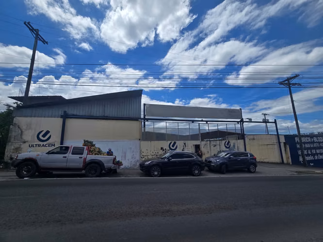 Alquilo GALERA 2900 Mts | VILLA GRECIA | NEGOCIABLE |  M.M