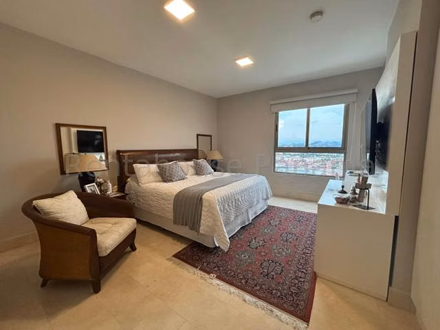 Se vende espectacular apartameno en Santa María - Imagen 4