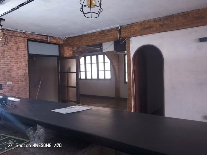 Oportunidad Comercial | Local Equipado | Cerca Parque Omar | $2,500 Negociable - Imagen 3