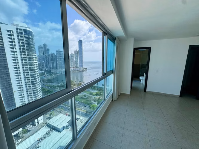 Venta Apartamento Avenida Balboa Bayfront
