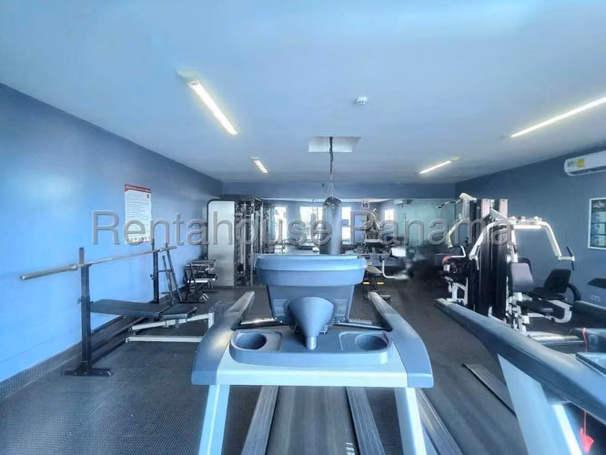 Vendo Apartamento de 130 m² en PH Mont Royale, El Cangrejo 26-7019GG