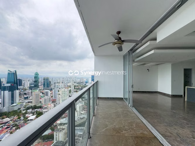 Apartamento en Venta en Avenida Balboa