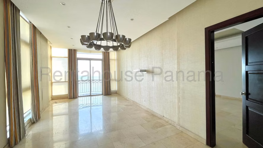 Venta de Apartamento en Punta Pacifica 26*5018Mfk NEgociable!