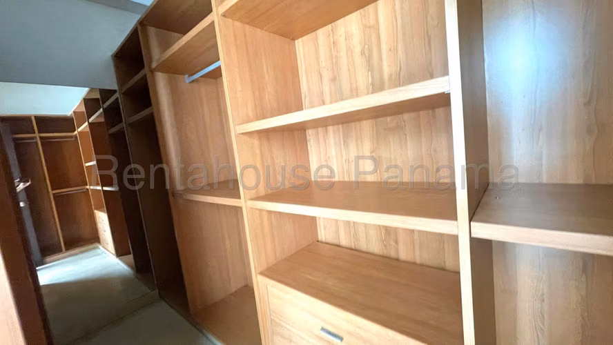 Venta de Apartamento en Punta Pacifica 26*5018Mfk NEgociable!