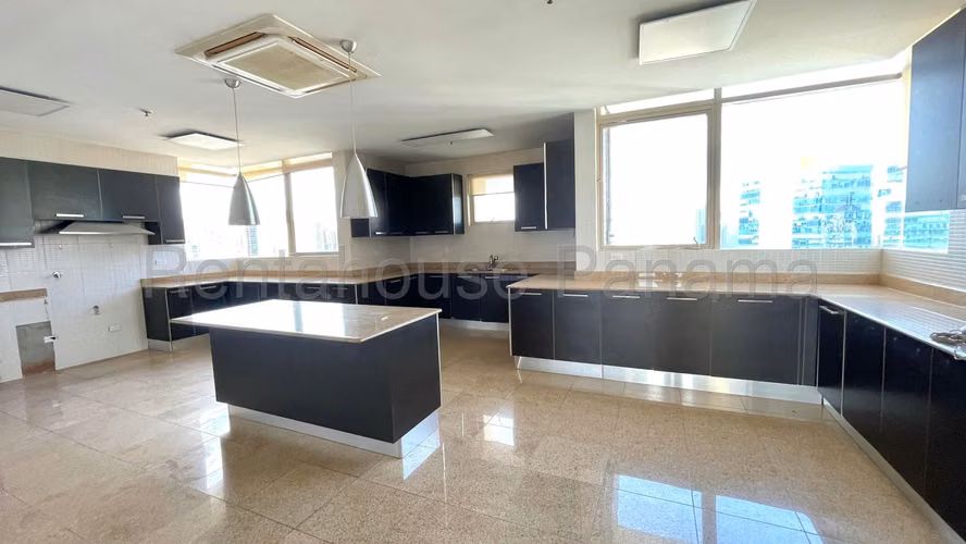 Venta de Apartamento en Punta Pacifica 26*5018Mfk NEgociable!