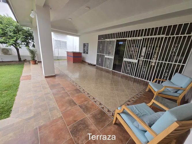 HERMOSA CASA EN VENTA EN CORONADO