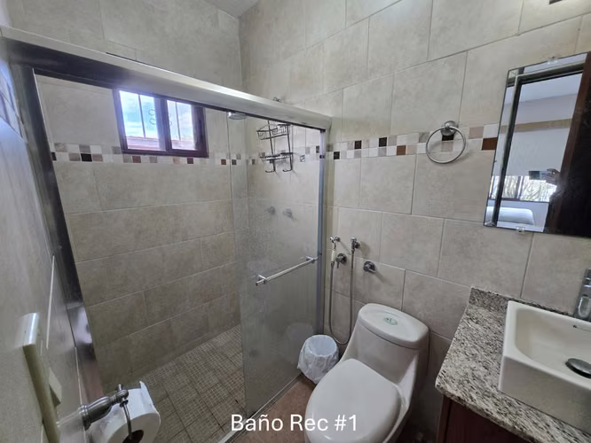 HERMOSA CASA EN VENTA EN CORONADO