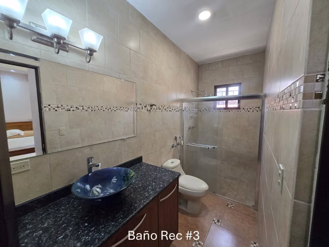 HERMOSA CASA EN VENTA EN CORONADO