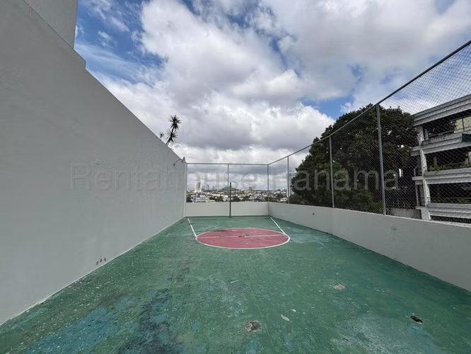 Se Vende Apartamento en Las Loma LA26-7739