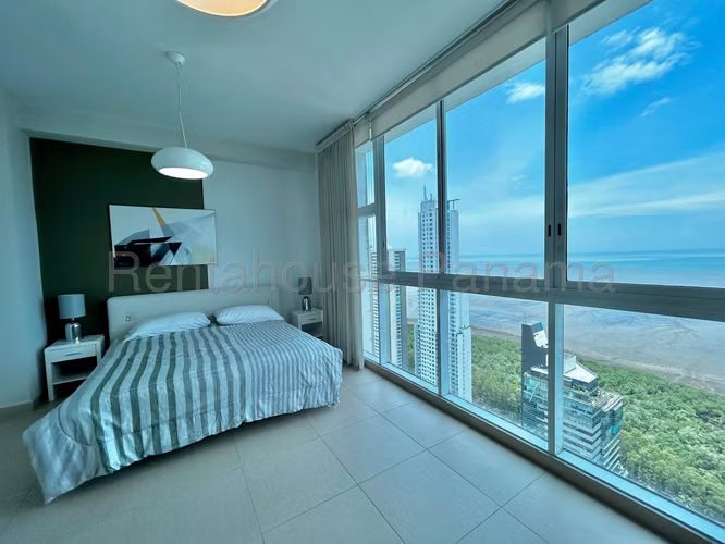 Venta de Apartamento en Costa del Este Ph Country Club NS