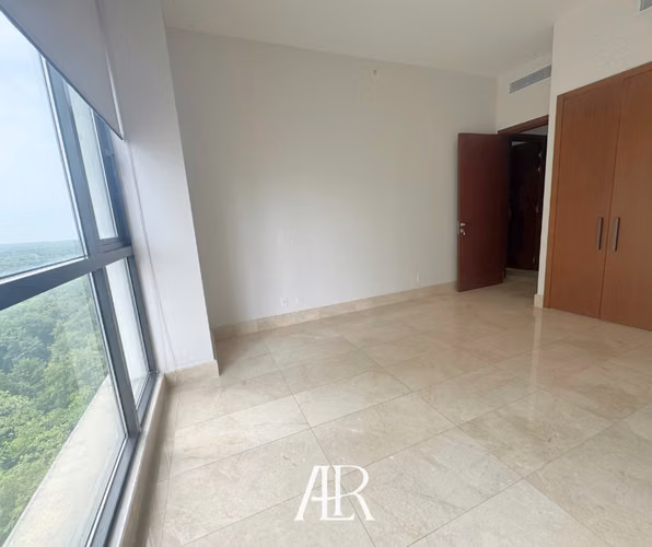Vendo apartamento con Línea Blanca, PH Albatross Santa María