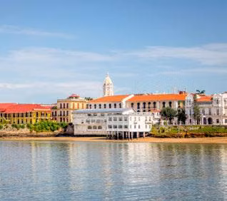 Loft Frente al Mar en Avenida Balboa desde $189K | Vistas 360°