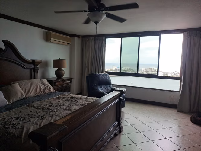 VENTA APARTAMENTO  PUNTA PAITILLA  VISTA AL MAR