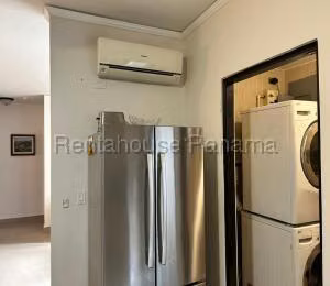 Venta de Apartamento en 146m2 en Albrook PH Embassy Village 26-7716SR