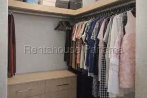 Casa en venta en Paseo Del Norte 26jack7354